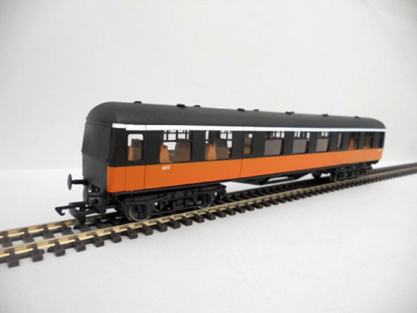 IR/IE Pushpull Itermediate Car Black over Orange early IR/IE Pushpull Itermediate Car Black over Orange early